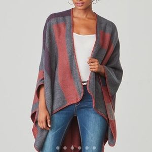 BB Dakota poncho. Never worn