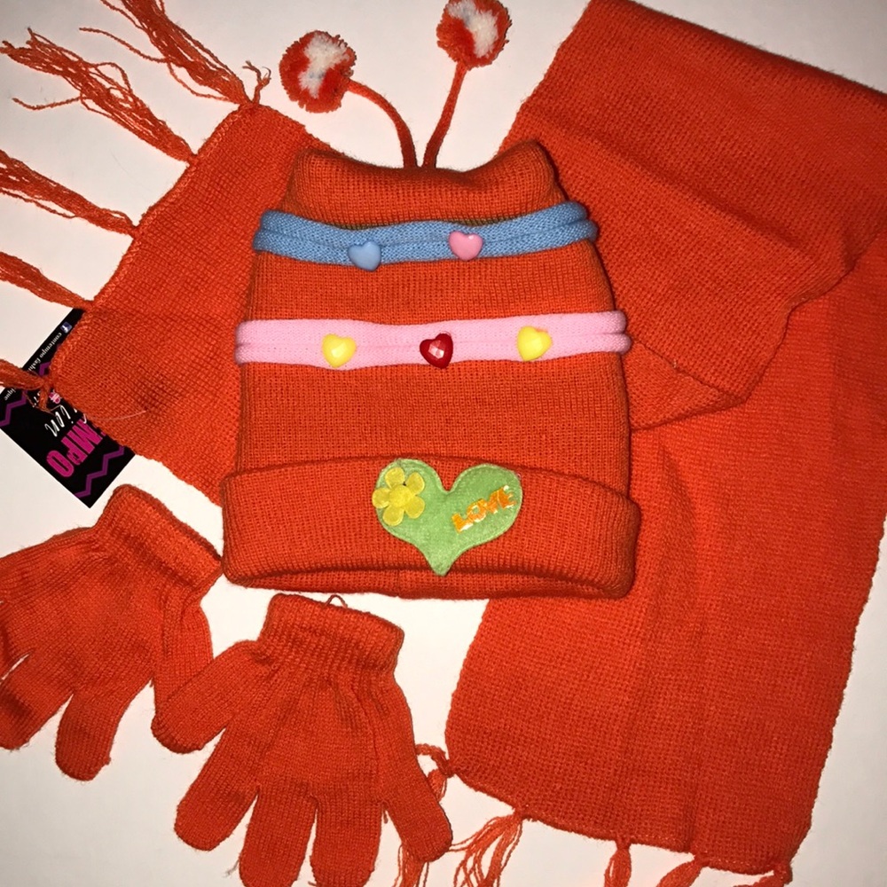 Kids scarf, hat and glove set