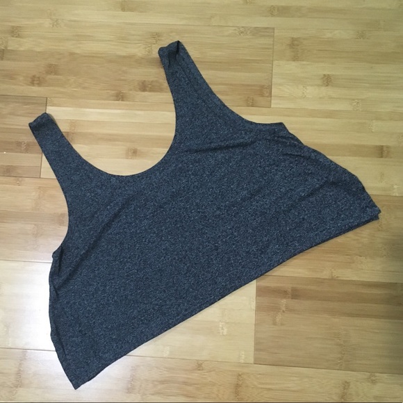 A&F Cropped Tank - Picture 1 of 3