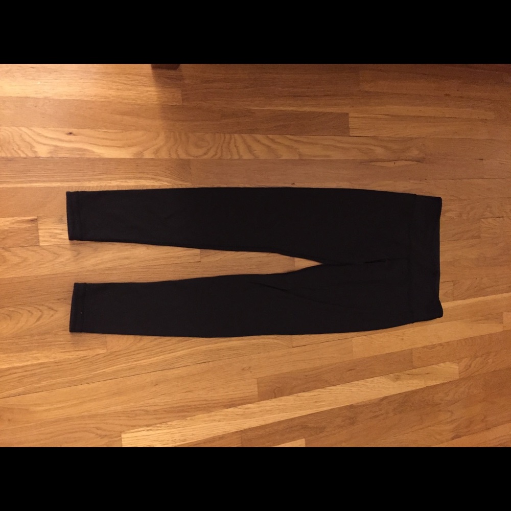 Lululemon wunder under size 6 full length