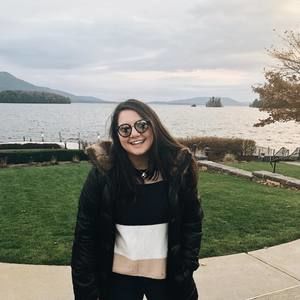 Meet your Posher, Elisabeth