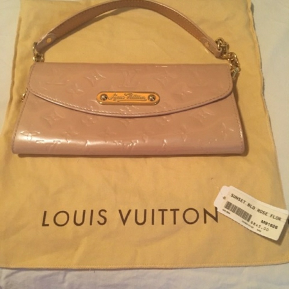 LOUIS  VUITTON SUNSET BLVD ROSE CLUTCH