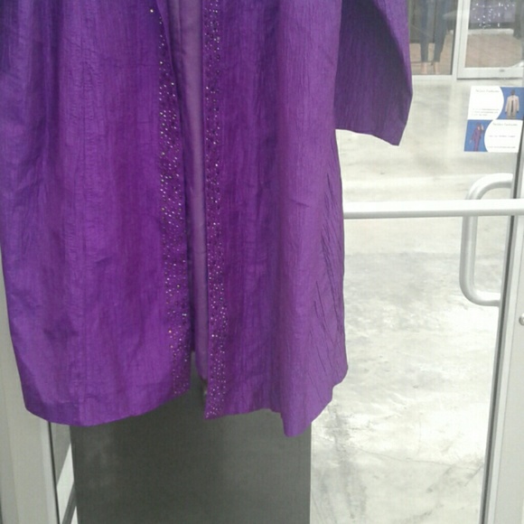 Jacket - Picture 2 of 4