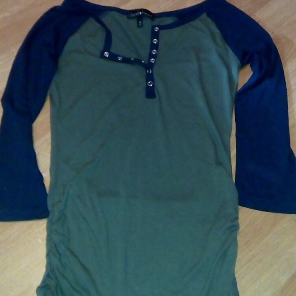 Nwot Derek Heart Top - Picture 1 of 2