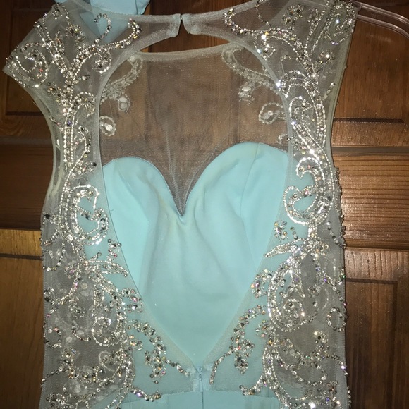 Prom Dress - Picture 6 of 7