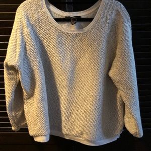 Boxy cut Sweater