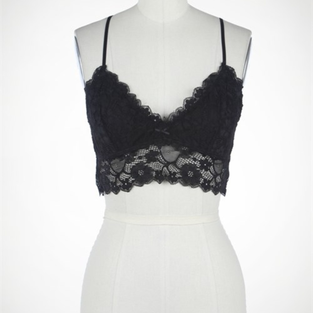 ✨HP✨ Black Bralette