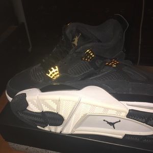 Air Jordan 4 retro black/metallic gold-white