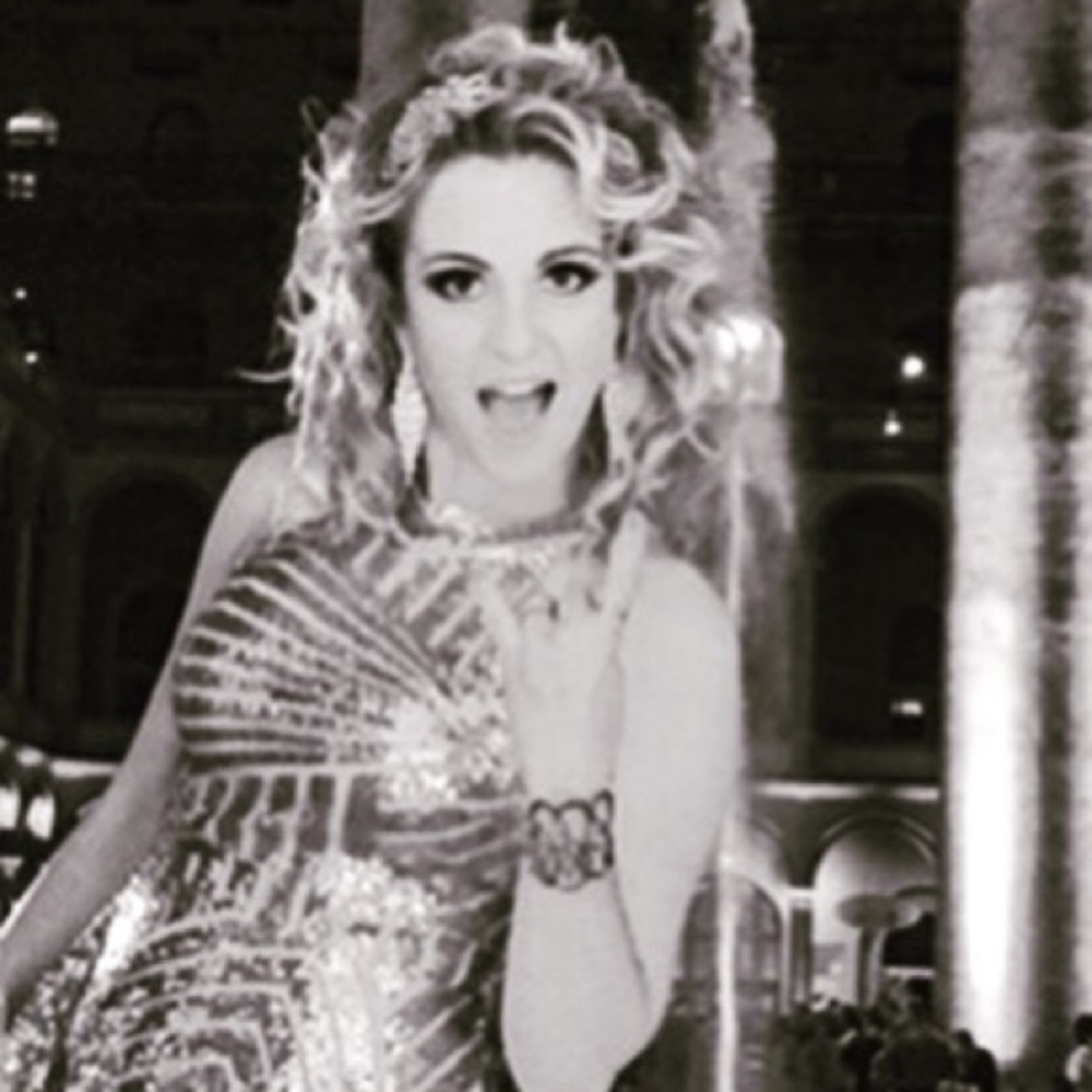 Meet your Posher, Jennifer