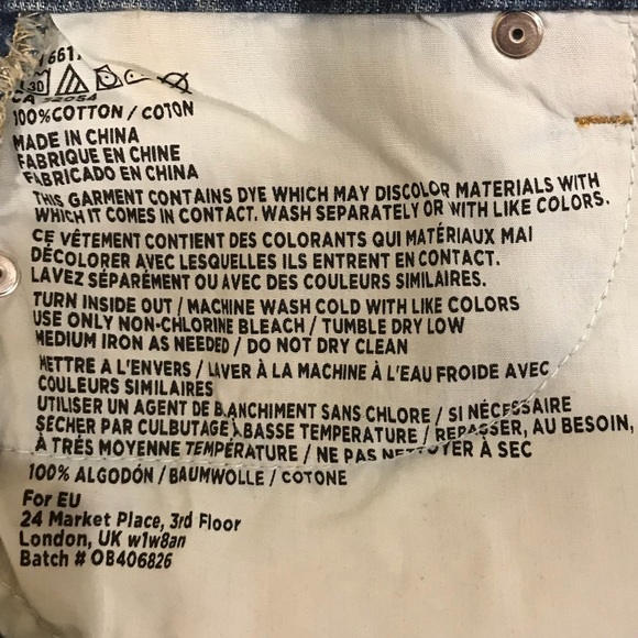 BDG Shorts - Picture 3 of 4