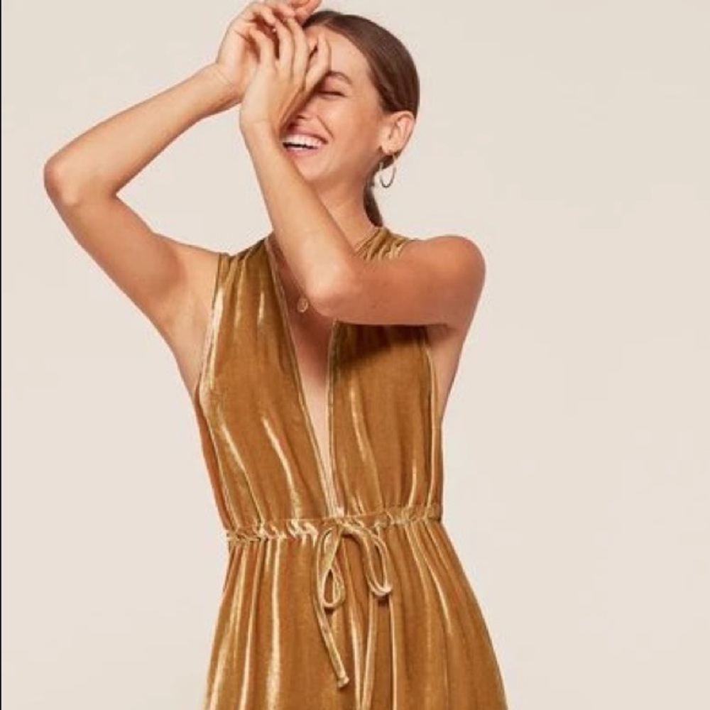 REFORMATION. NEW WITH TAGS, VELVET JUMPSUIT.