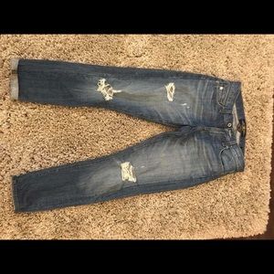 Lucky Brand boyfriend jeans-ripped