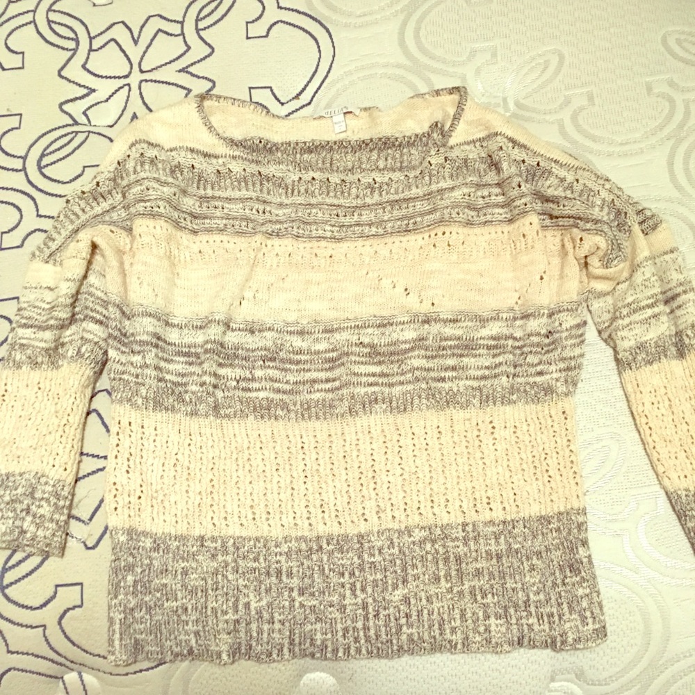 Delia’s knitted sweater