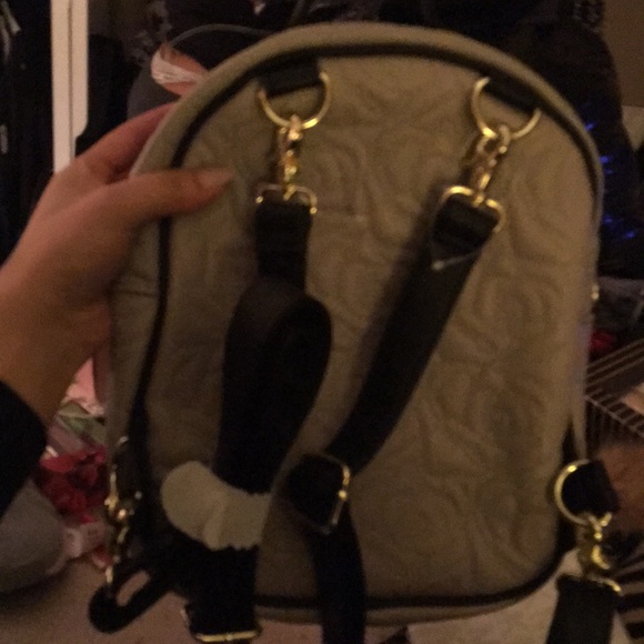 Betsey Johnson bag - Picture 3 of 4