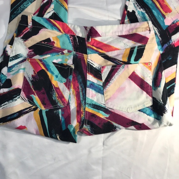 🎉💓CUTE COLORFUL H&M SKINNY JEANS🎉💓 - Picture 5 of 6