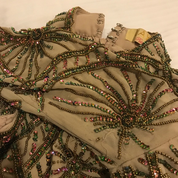 Maya Petite Sequins Dress Size 2 - Picture 7 of 8