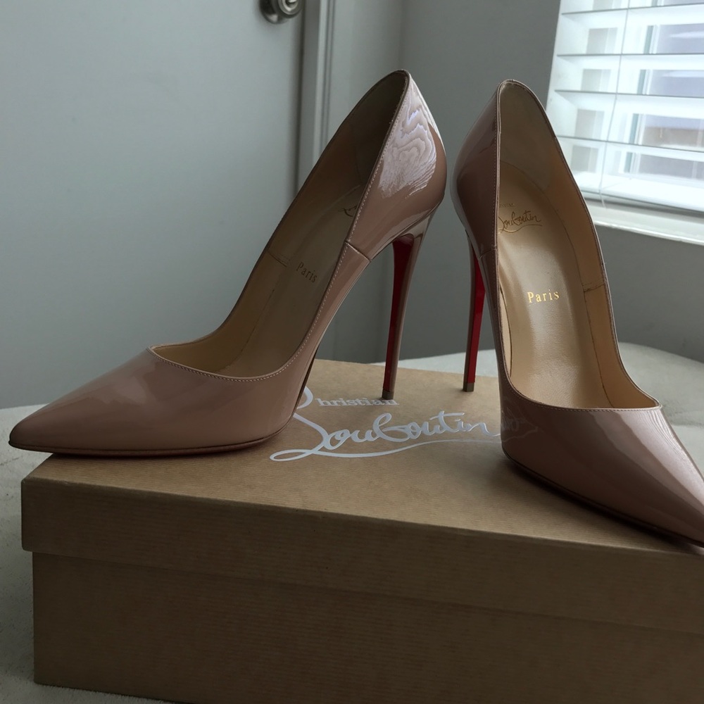 So Kate Nude Louboutin shoe - Picture 4 of 4