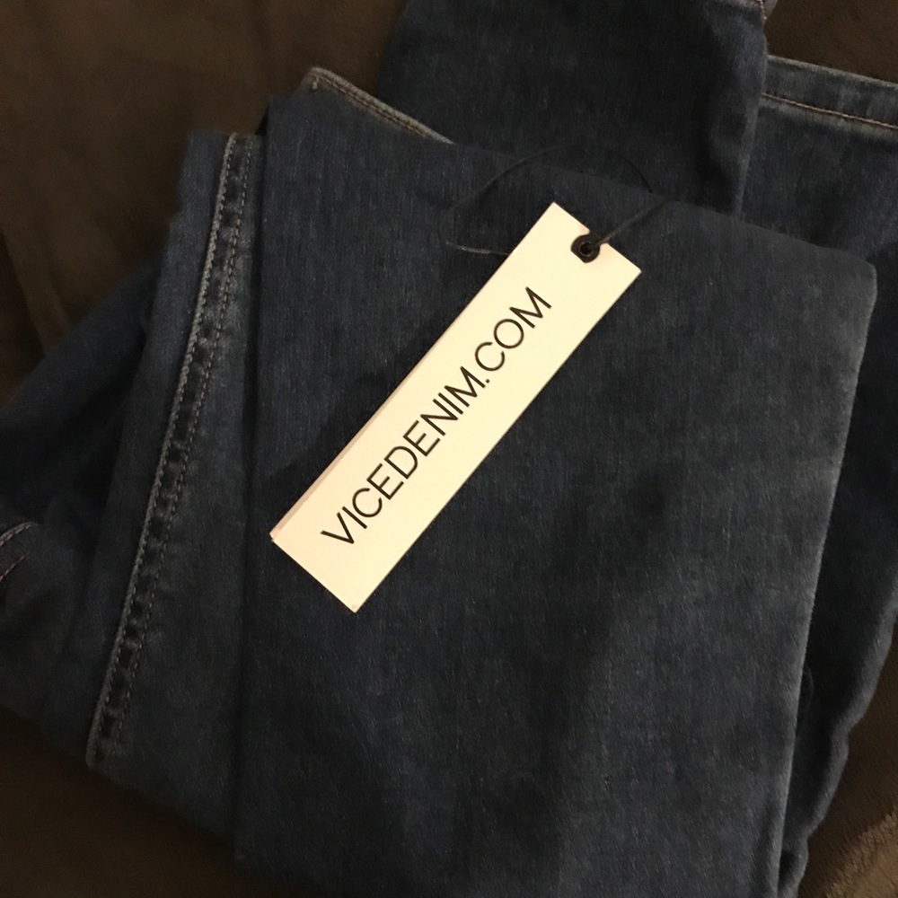 Revice Denim Main Skinnys Sz. 29