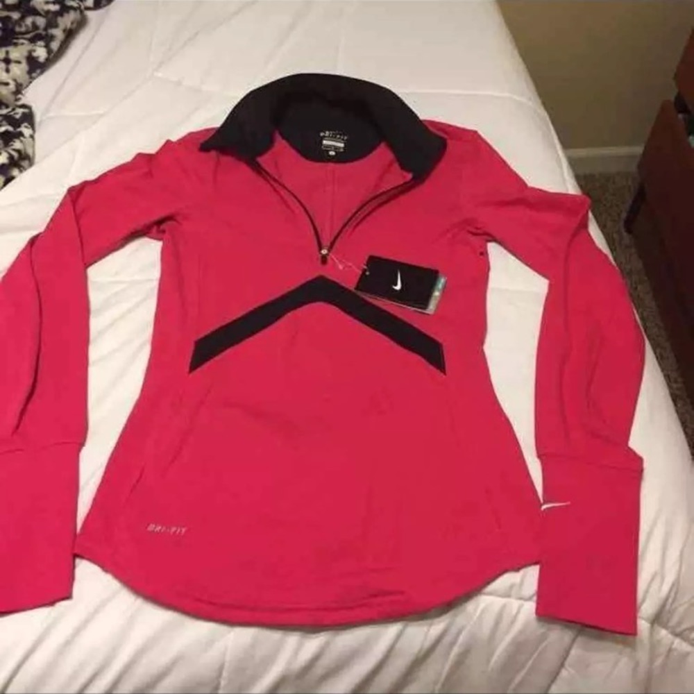 Brand New Nike 3-quarter zip up!