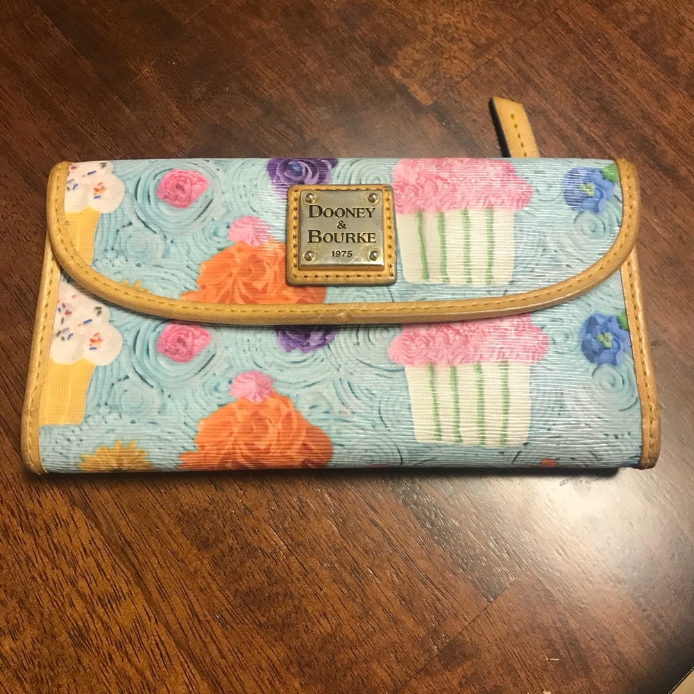 Rooney & Bourke Cupcake Wallet