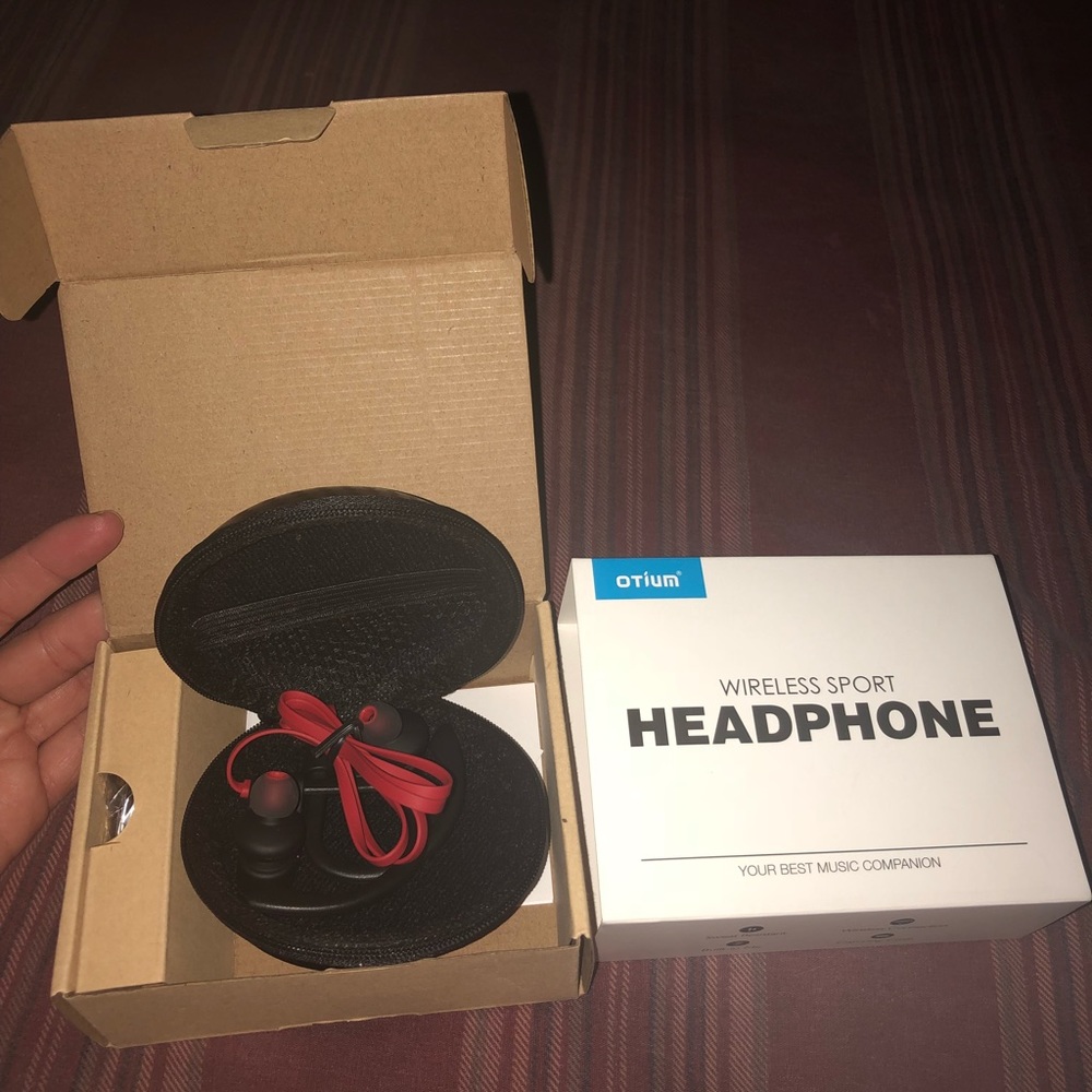 Wireless headphones
