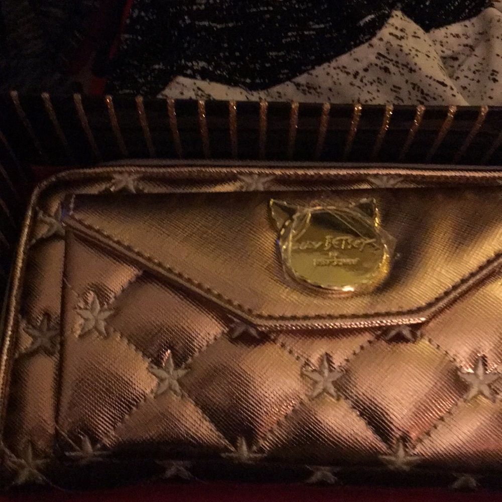 Betsy Johnson wallet