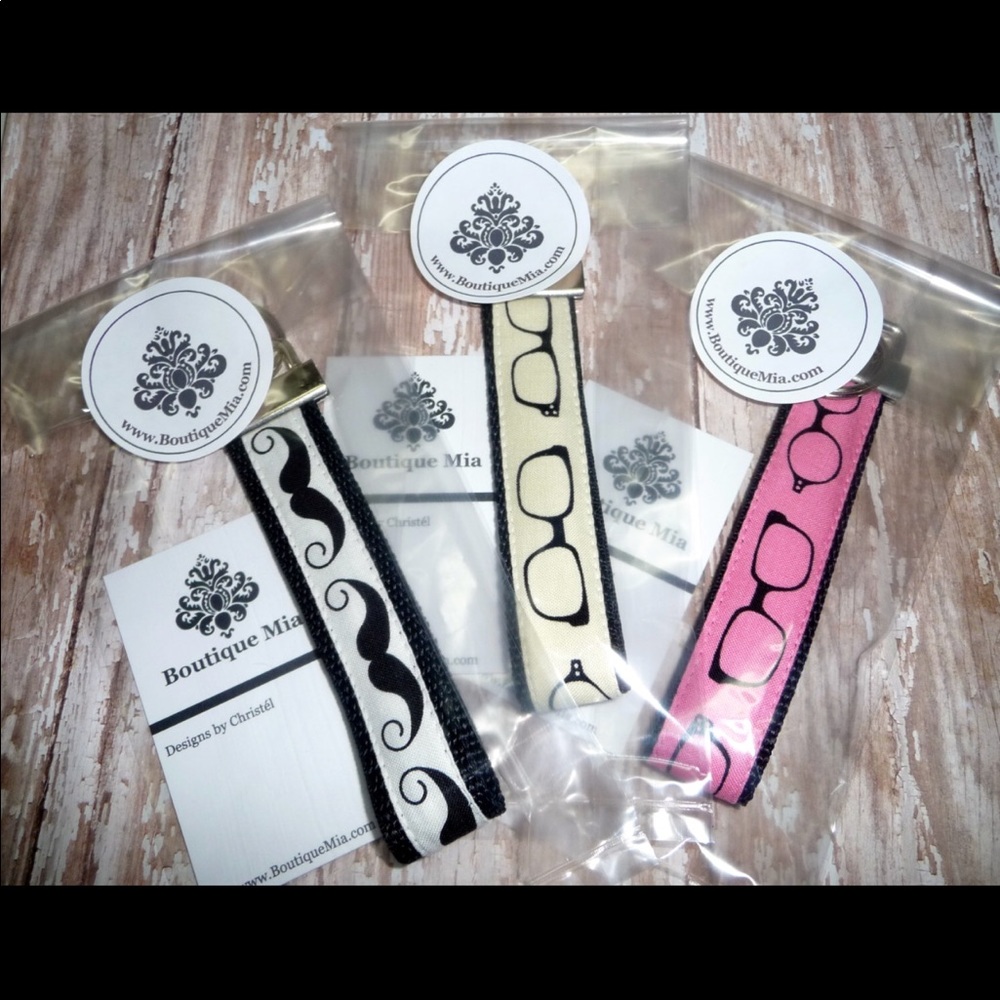 PERFECT GIFT-Bag of 3-Key Chain Fobs-Key Wristlet