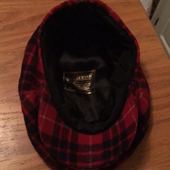 ❌SOLD❌Pendleton plaid 100% virgin wool newsboy hat - Picture 2 of 5