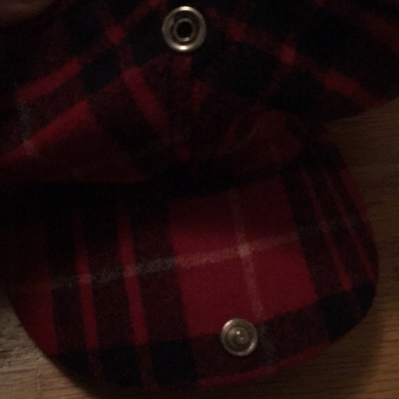 ❌SOLD❌Pendleton plaid 100% virgin wool newsboy hat - Picture 5 of 5