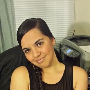 Meet your Posher, Arlana