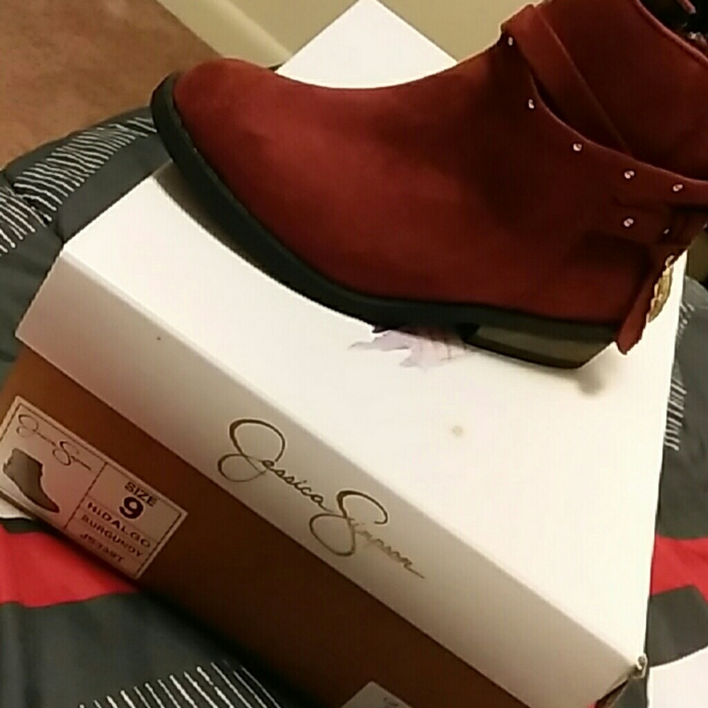 Jessica Simpson  boots