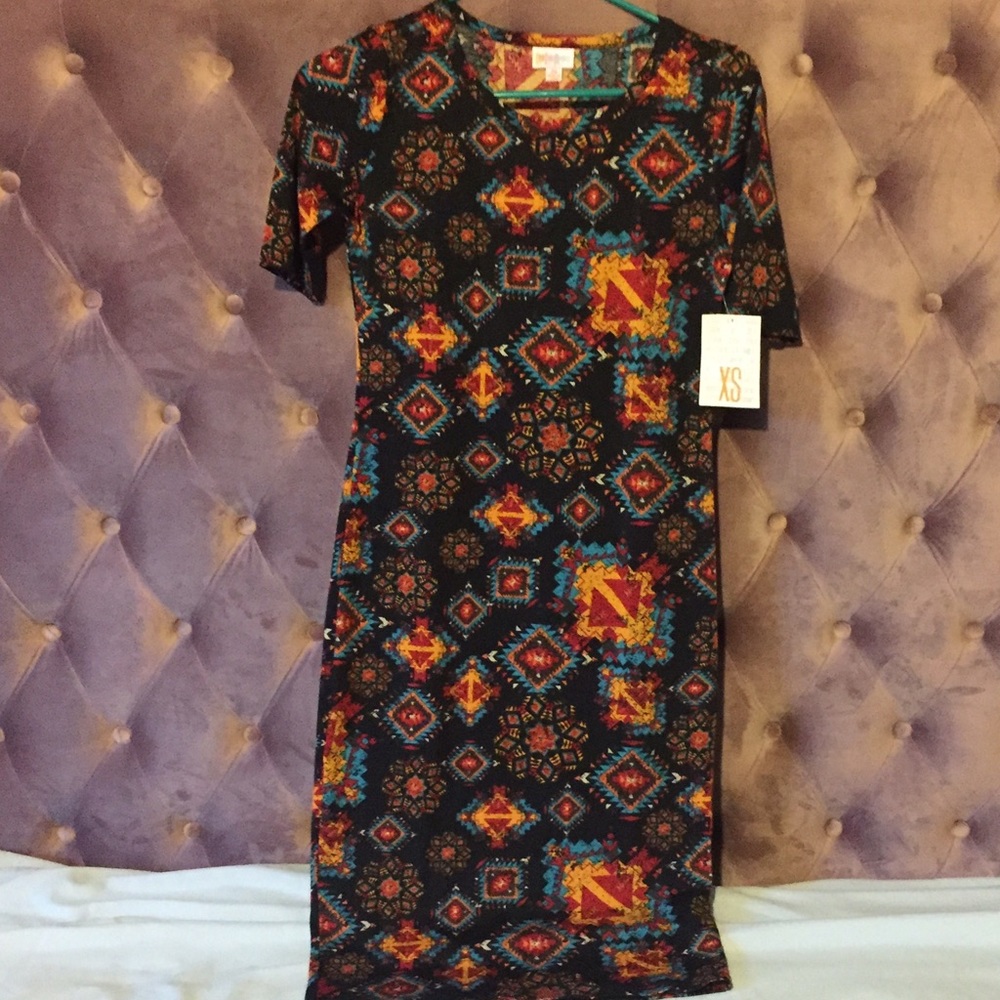 XS LulaRoe Julia Dress NWT Black