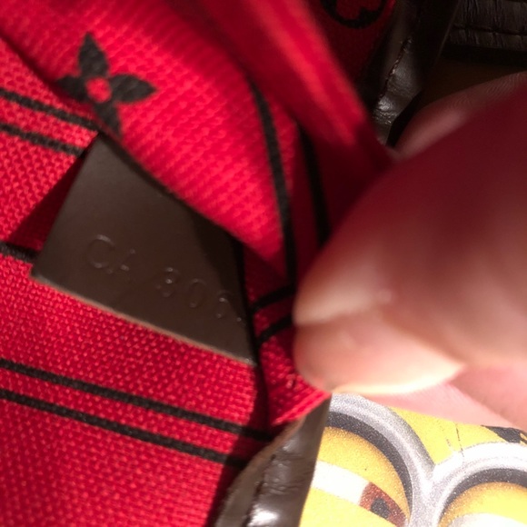 🚫🚫 SOLD 🚫🚫Authentic Louis Vuitton Neverfull mm - Picture 3 of 8