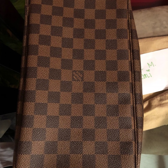 🚫🚫 SOLD 🚫🚫Authentic Louis Vuitton Neverfull mm - Picture 5 of 8