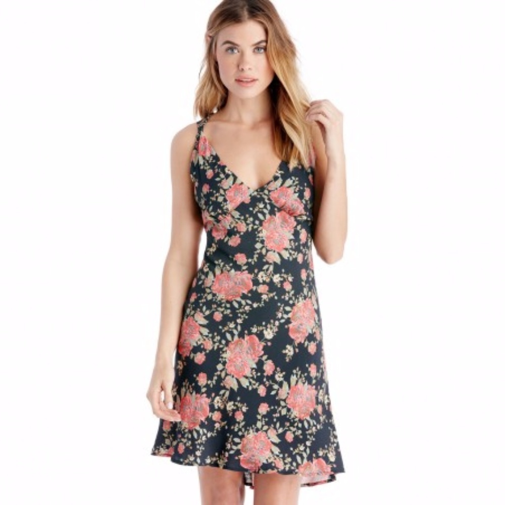 WAYF Vlora Black Floral Minidress Sz M