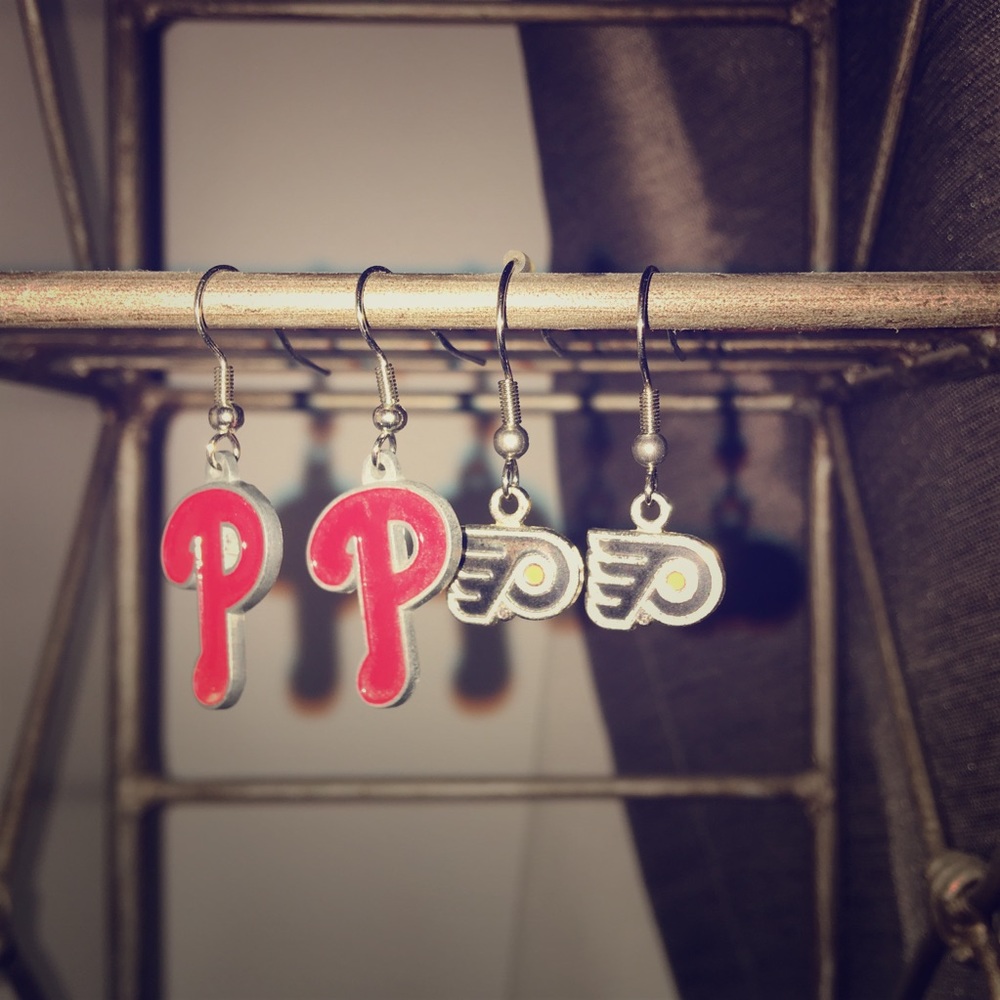 Philly Pride! 2 dangle earrings and Puck bracelet