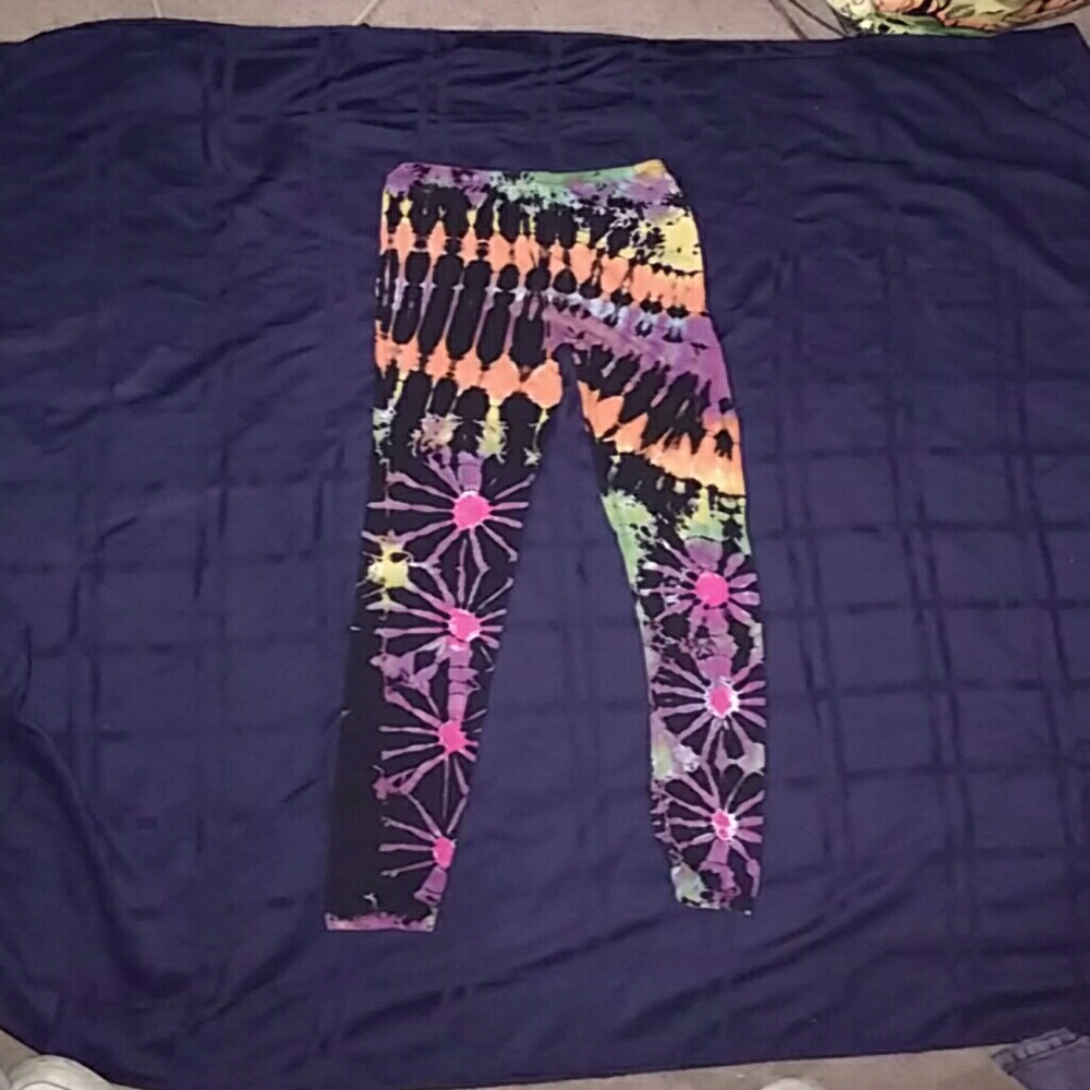 Tie-dye small leggings