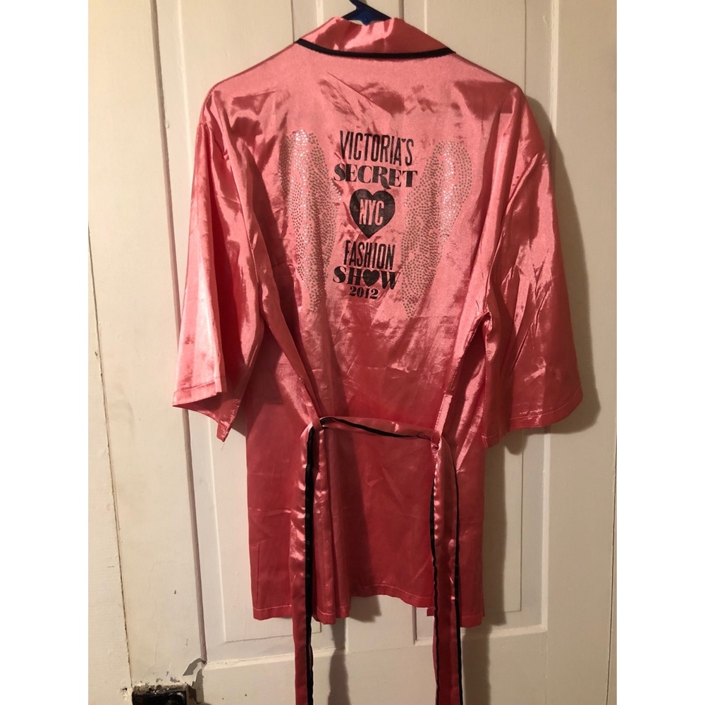 Victoria Secret Fashion Show Robe 2012