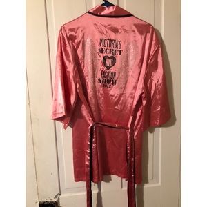 Victoria Secret Fashion Show Robe 2012