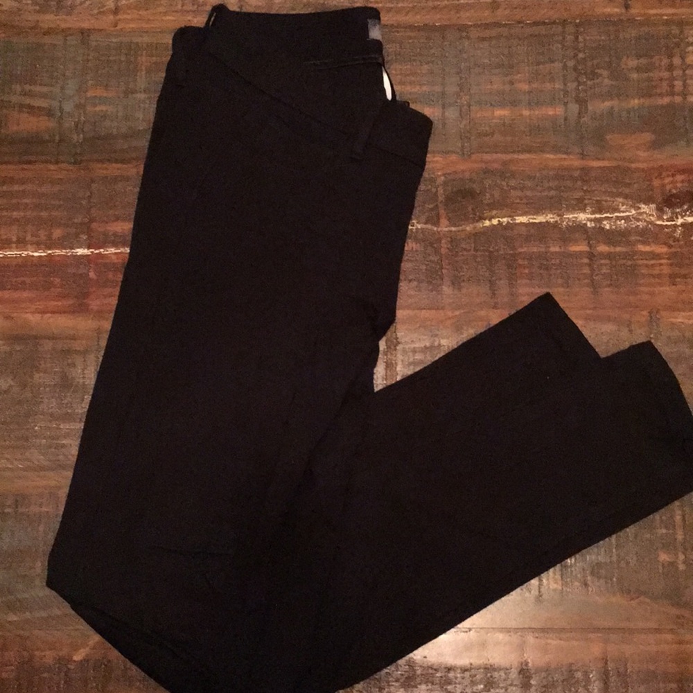 PAIGE Denim Skyline Skinny Stretch Jeans