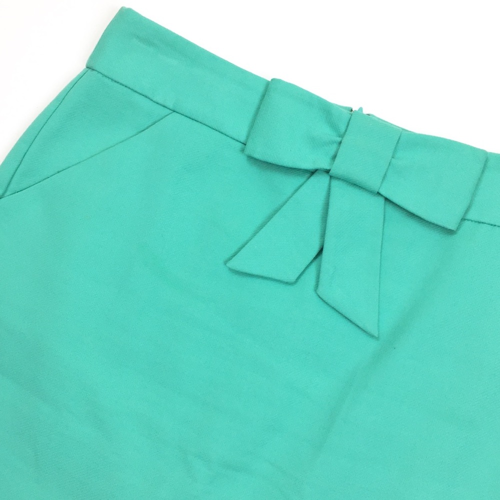 J. Crew • Bow Detail Pencil Skirt - Picture 2 of 7