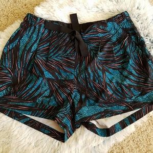 Athela/Lululemon sassy shorts