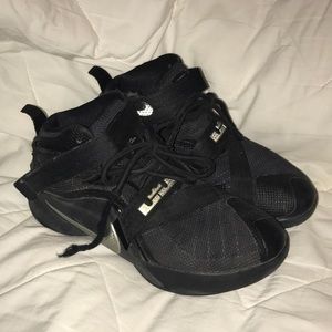 Boys size 4Y Lebrun James Nikes.