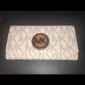 Michael Kors wallet