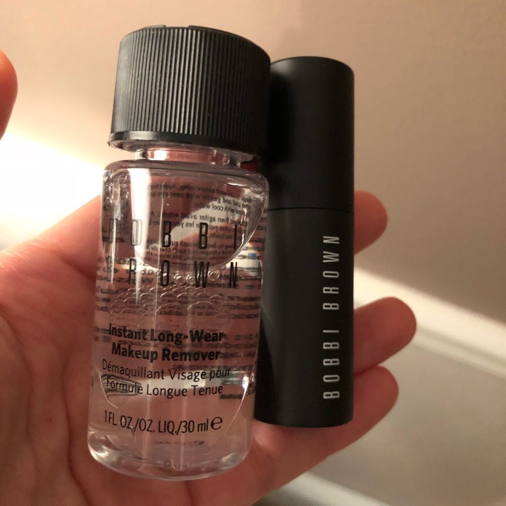 Bobbie brown combo (make up remover & mascara)