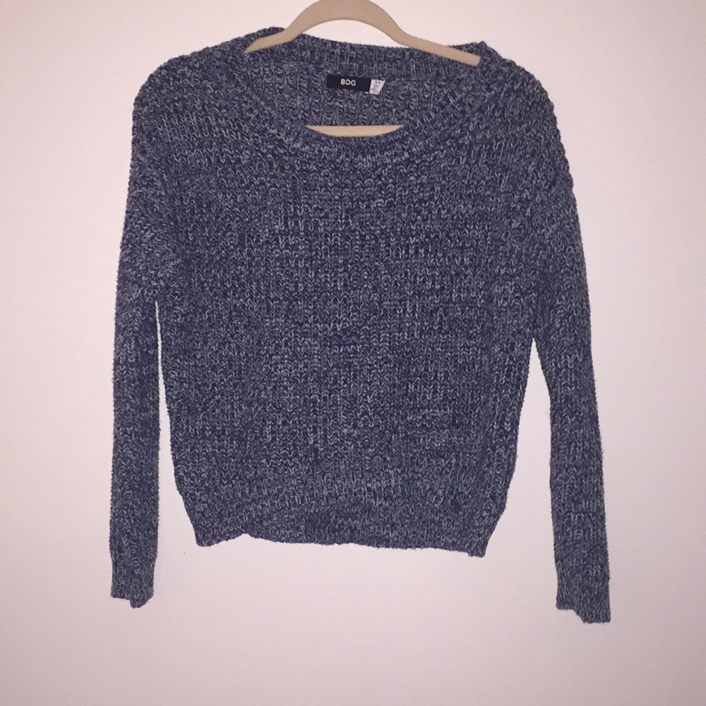 Cropped knit sweater