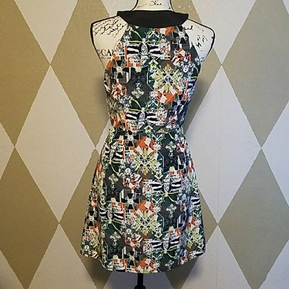 Mod button up dress - Picture 2 of 3