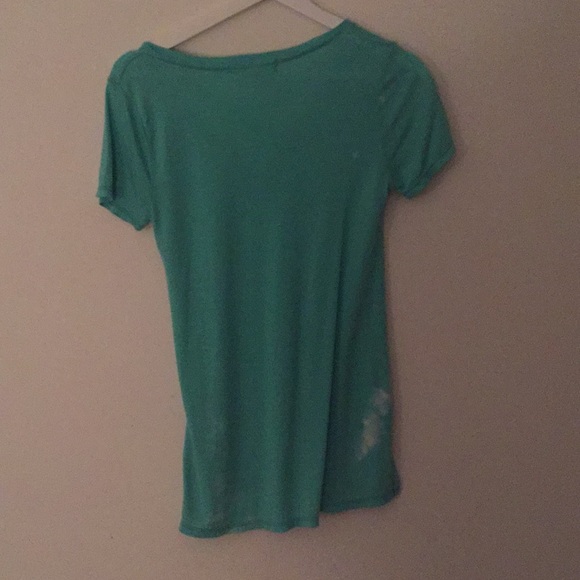 Soft tee - Picture 2 of 2