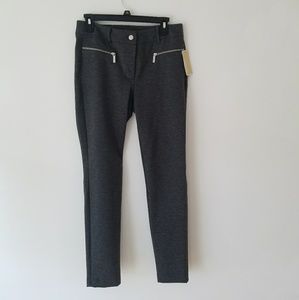 Michael kors 🔥🔥pants size 6