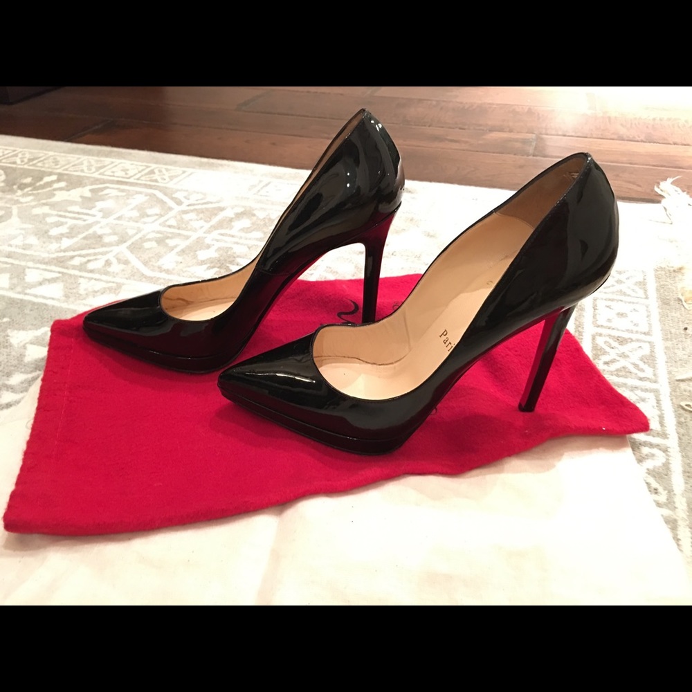 SOLD. christian louboutin pigalle plato
